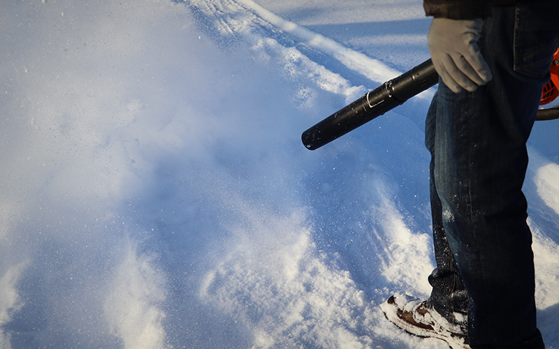 leaf blower for snow removal