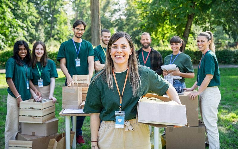 holiday volunteering