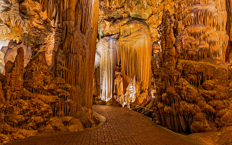 Luray Caverns
