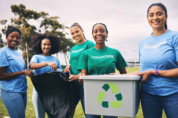 cleaning volunteers | spring community clean up